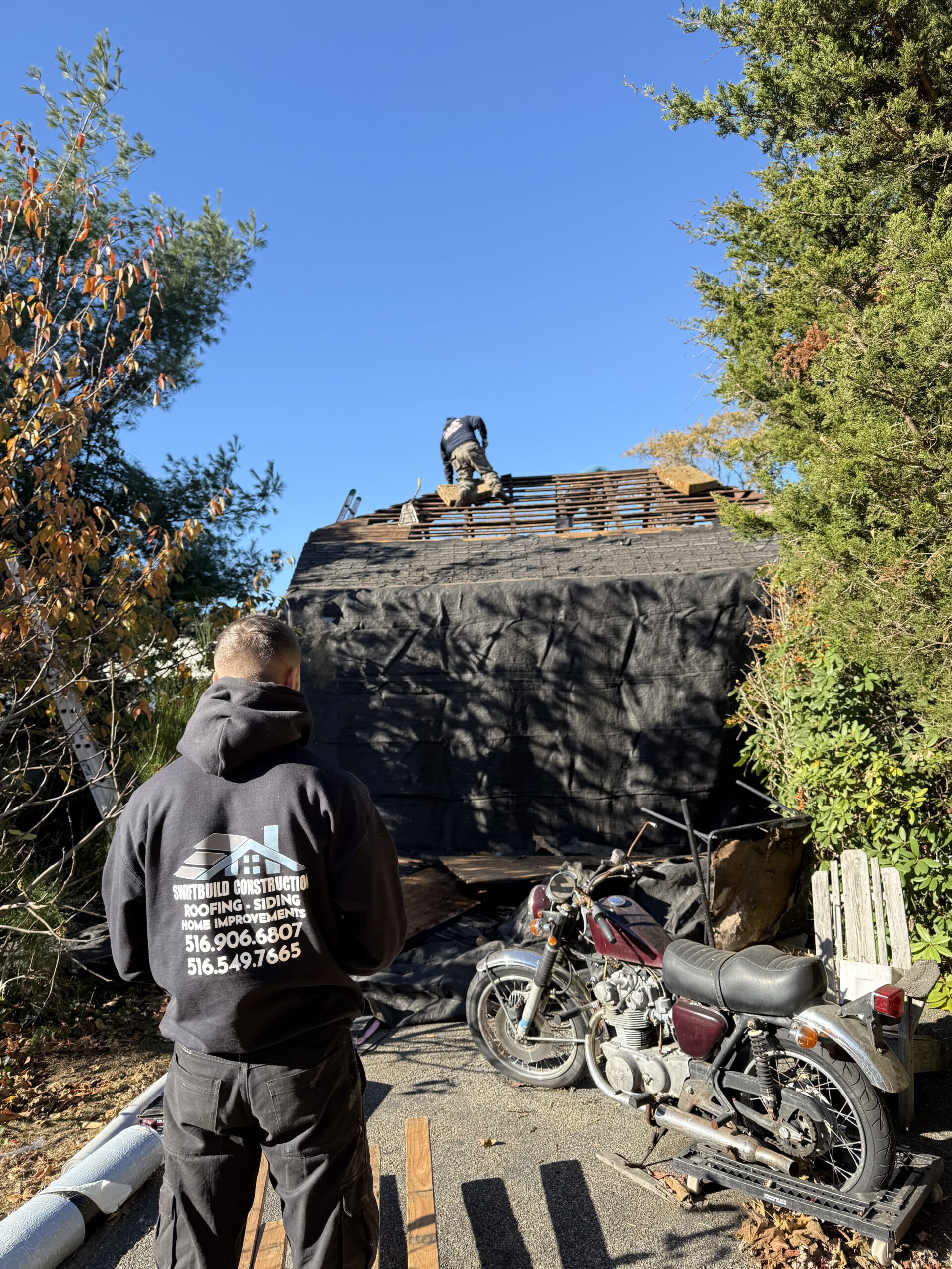 Old garage shingle roof before replacement in Freeport NY